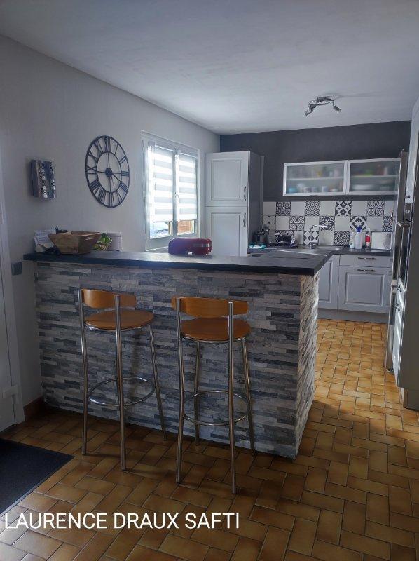 Vente de maison 6 pièces à NeuvilleSurEscaut 59293 116m², prix 233