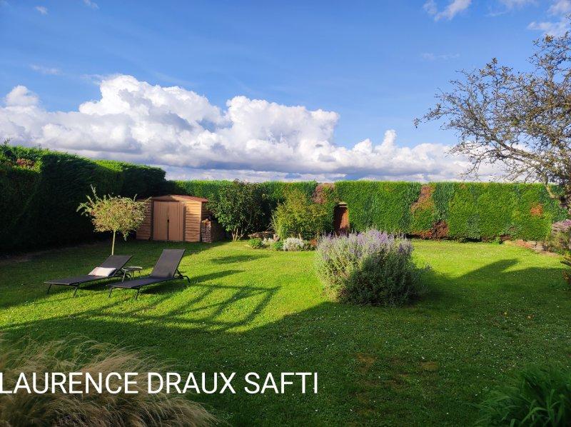 Vente de maison 6 pièces à NeuvilleSurEscaut 59293 116m², prix 233