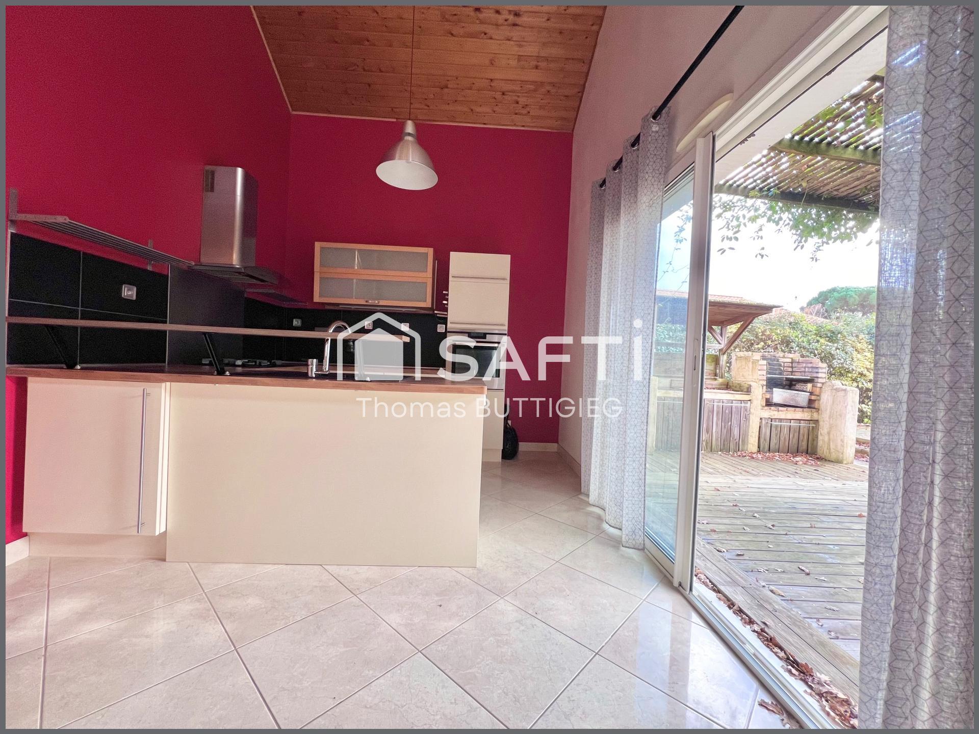 Vente de maison 4 pièces à SaintColomban 44310 130m², prix 311 000