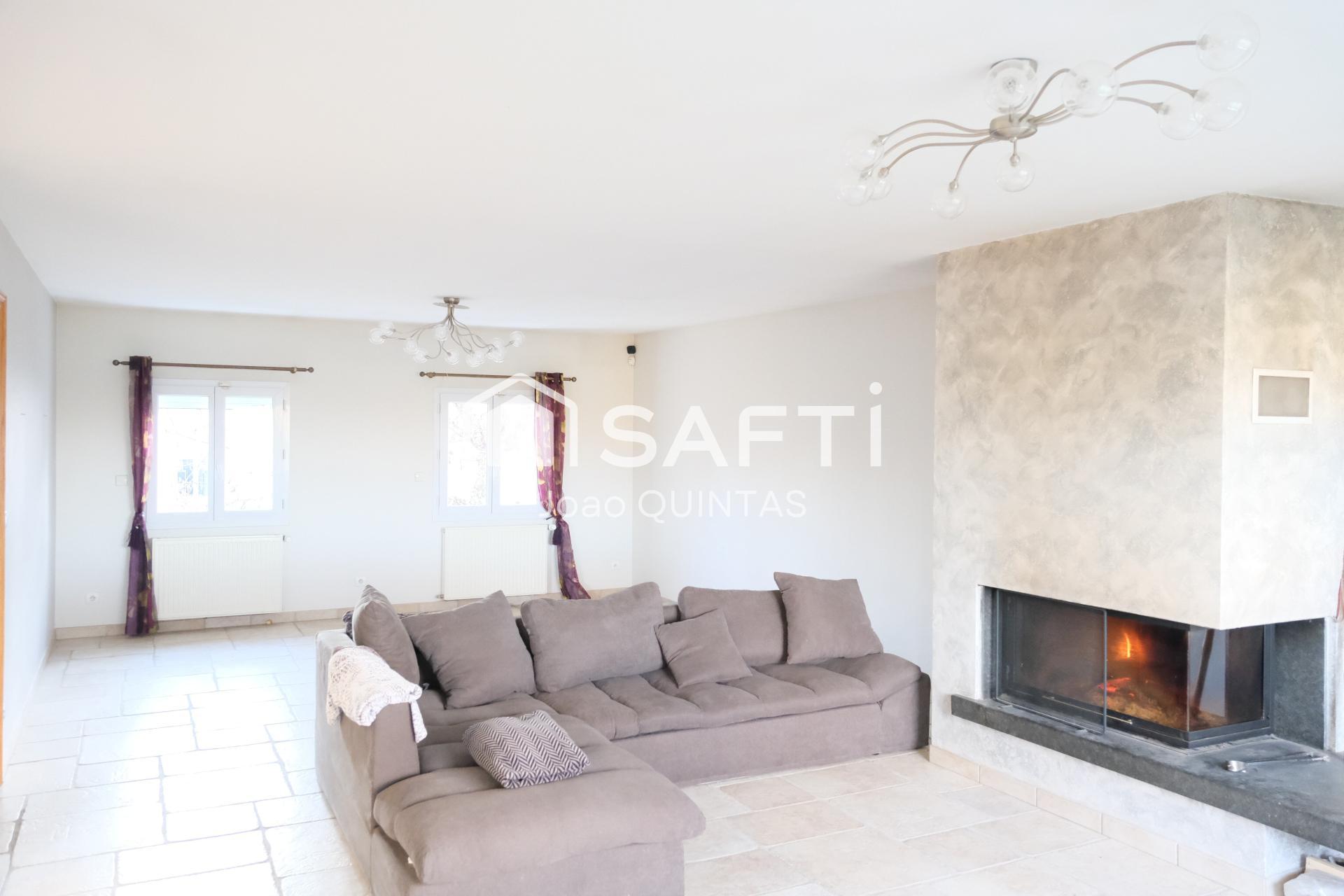 Conseiller immobilier SAFTI Joao QUINTAS GOMETZ-LE-CHATEL (91940) | SAFTI
