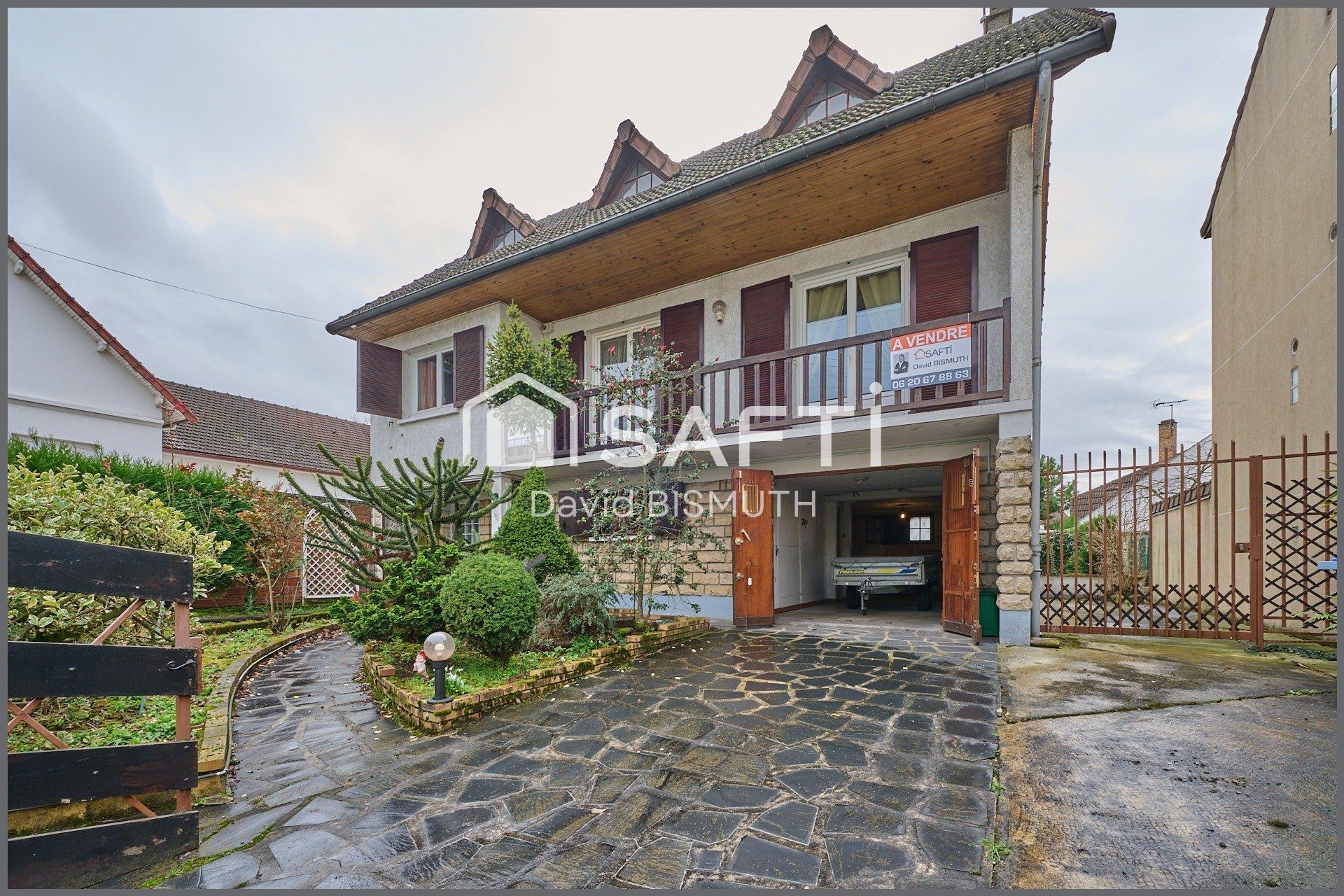 Vente de maison 6 pièces à Aulnay-Sous-Bois 93600 : 160m², prix 416 000