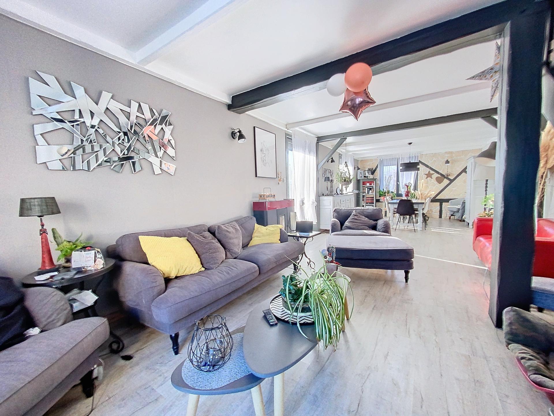 Vente de maison 6 pièces à SaintCrepinIbouvillers 60790 117m², prix