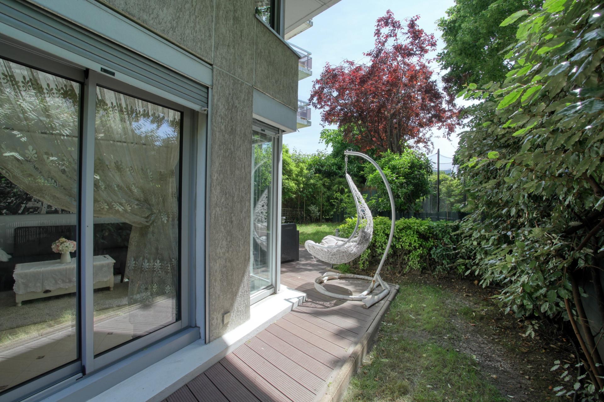 Maison a louer courbevoie - 4 pièce(s) - 86 m2 - Surfyn