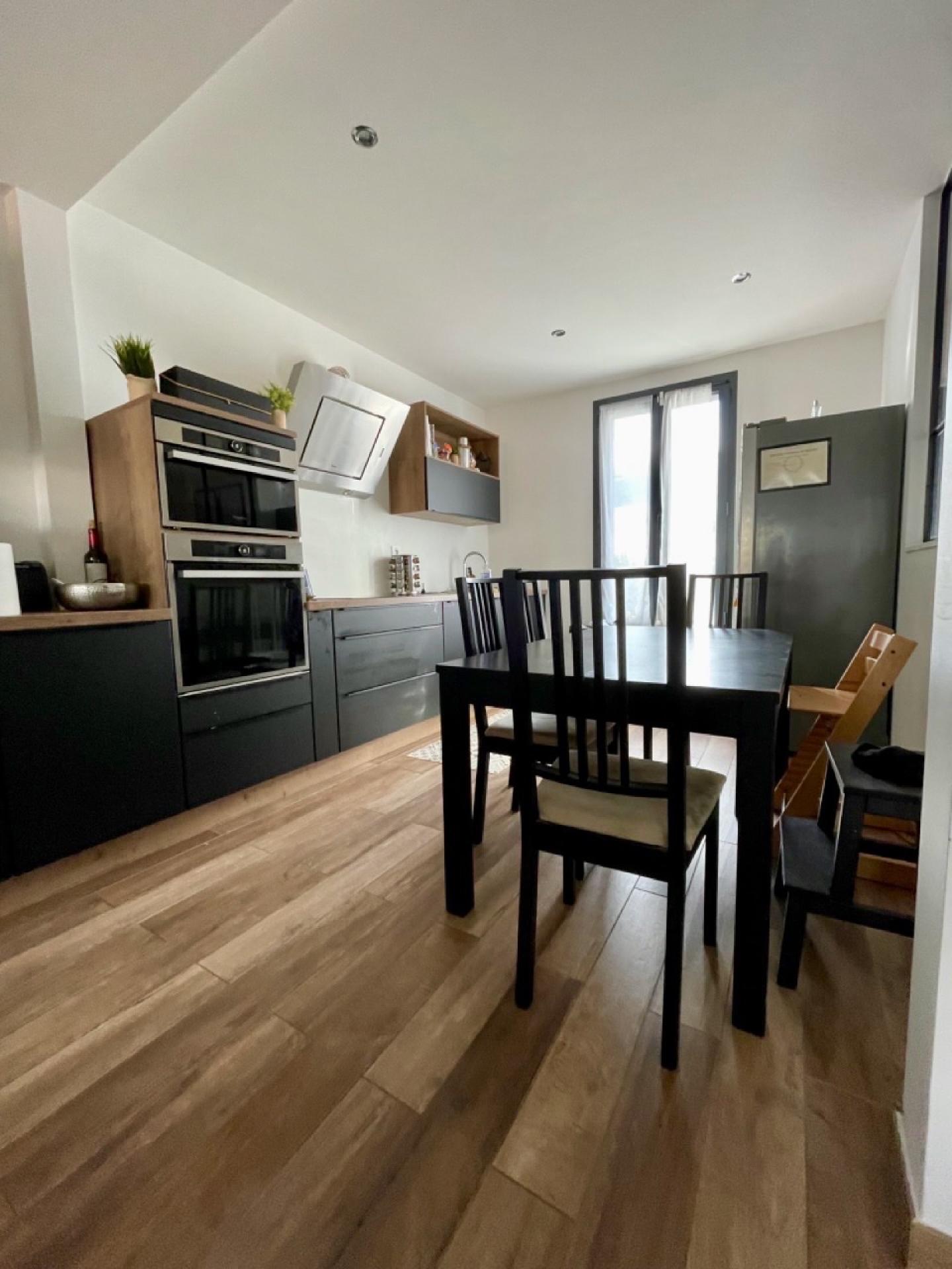 Maison a louer nanterre - 6 pièce(s) - 200 m2 - Surfyn