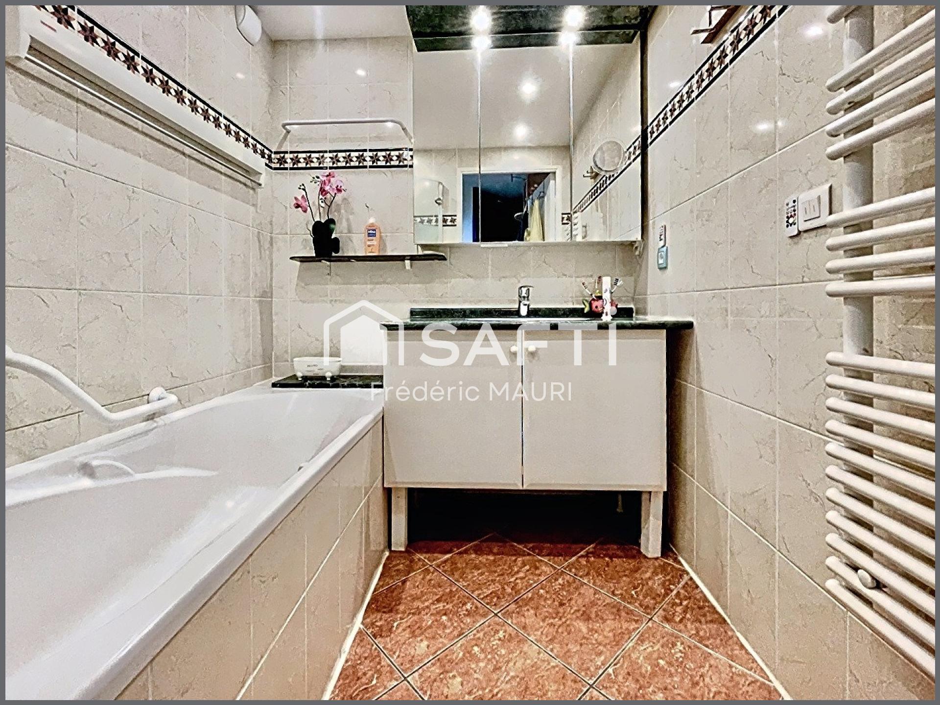 Maison a louer courbevoie - 3 pièce(s) - 69 m2 - Surfyn