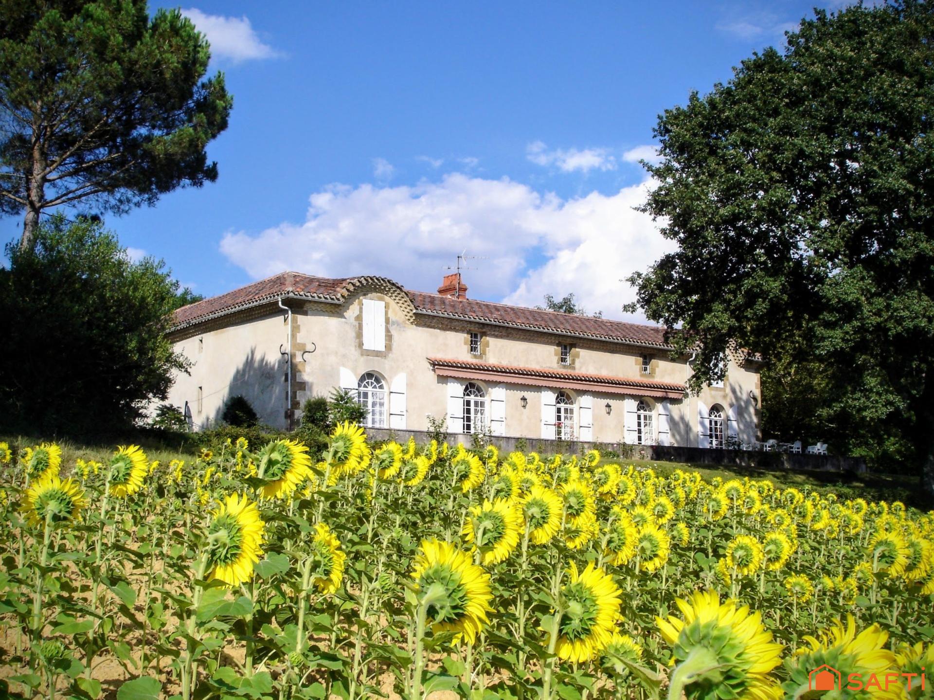 Vente de maison 25 pièces à Plaisance 32160 450m², prix 812 000