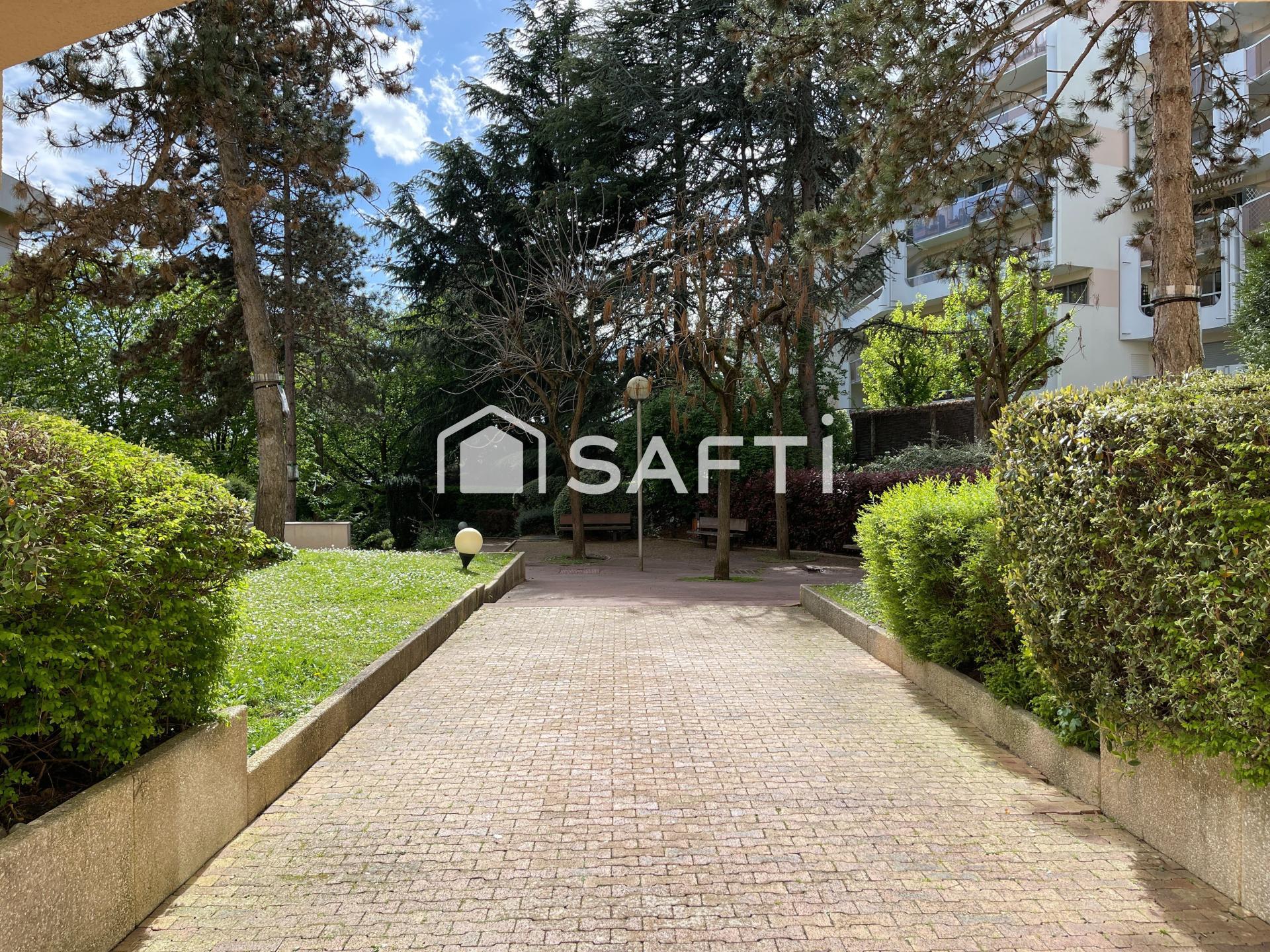 Maison a louer saint-cloud - 3 pièce(s) - 73 m2 - Surfyn