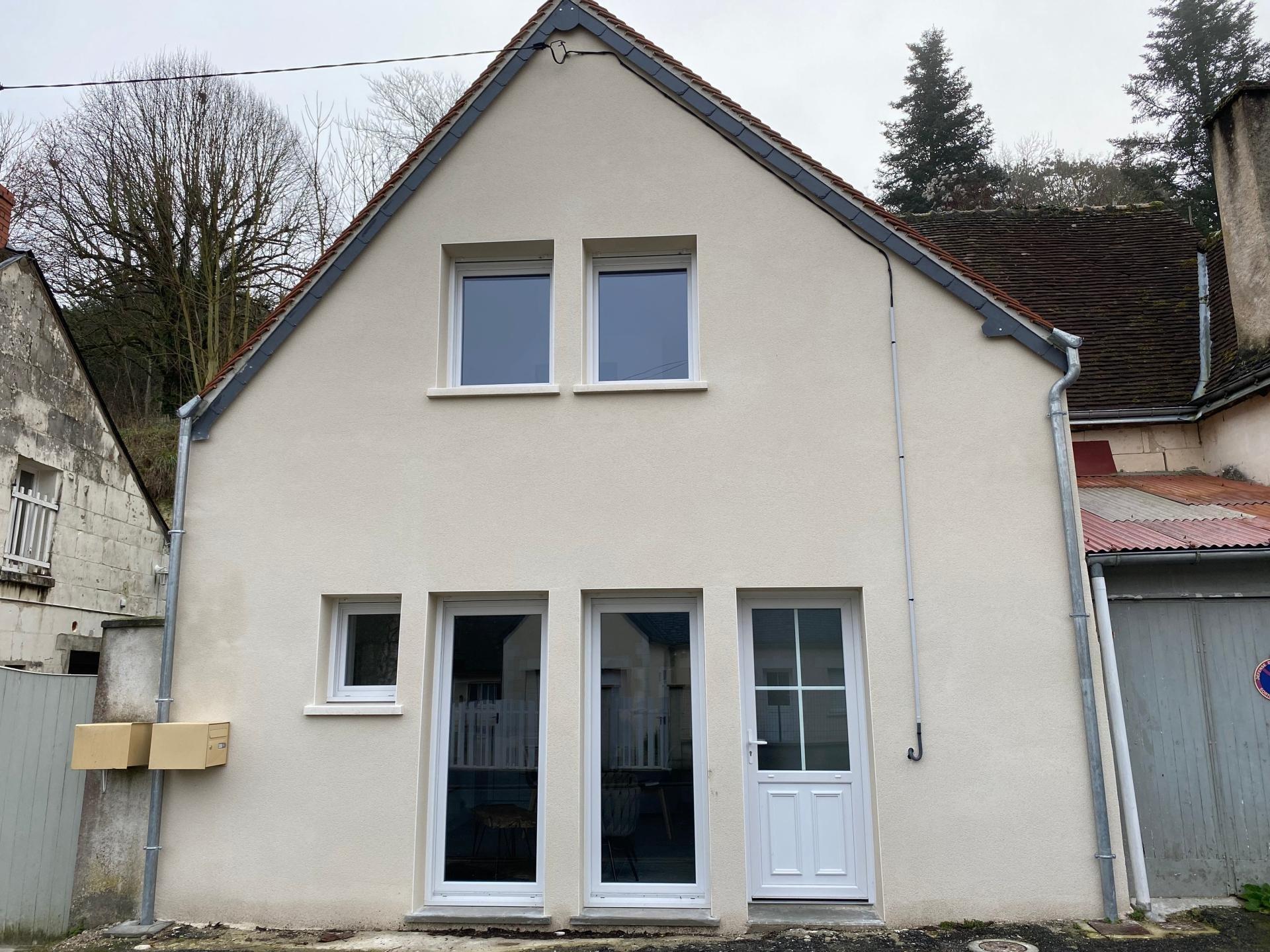 Vente de maison 2 pièces à Loches 37600 44m², prix 100 000 €. Réf