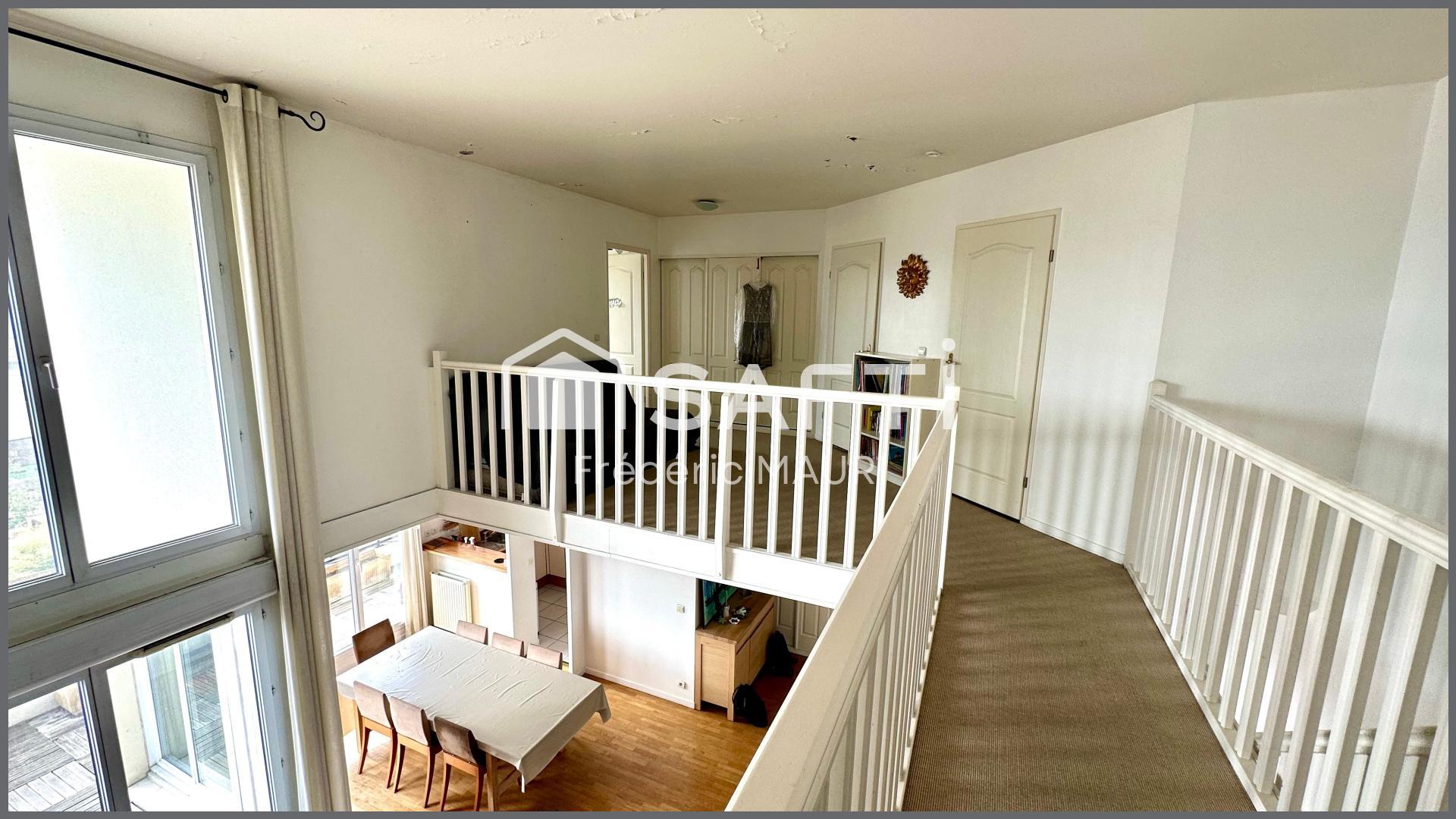Maison a louer courbevoie - 4 pièce(s) - 112 m2 - Surfyn