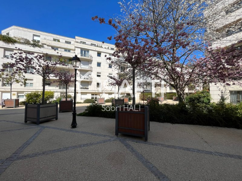 Maison a louer courbevoie - 3 pièce(s) - 66 m2 - Surfyn