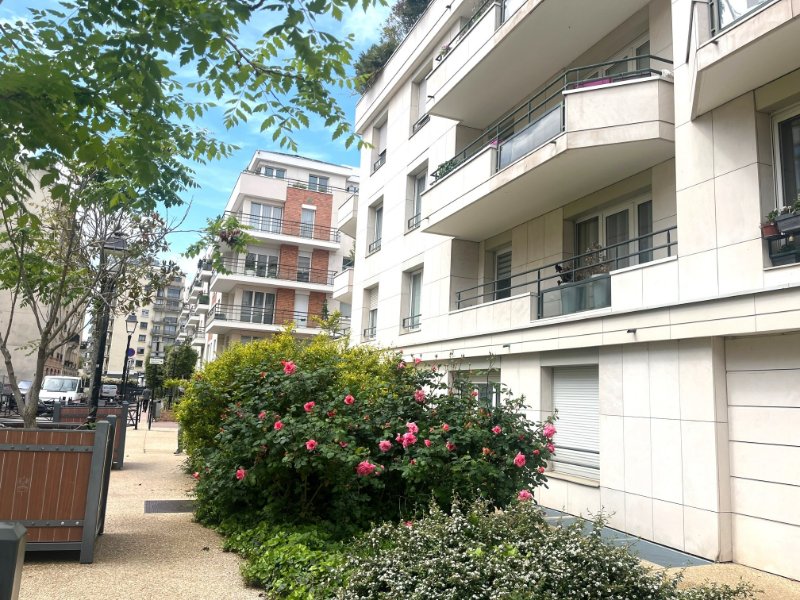 Maison a louer courbevoie - 3 pièce(s) - 66 m2 - Surfyn