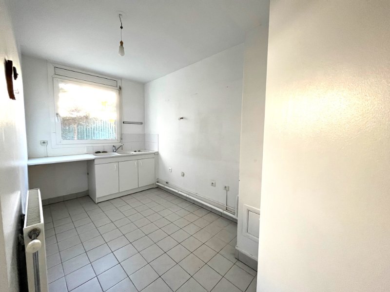 Maison a louer courbevoie - 4 pièce(s) - 75 m2 - Surfyn