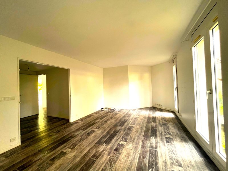 Maison a louer courbevoie - 4 pièce(s) - 75 m2 - Surfyn