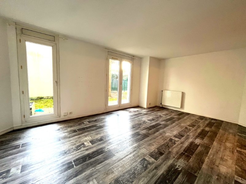 Maison a louer courbevoie - 4 pièce(s) - 75 m2 - Surfyn