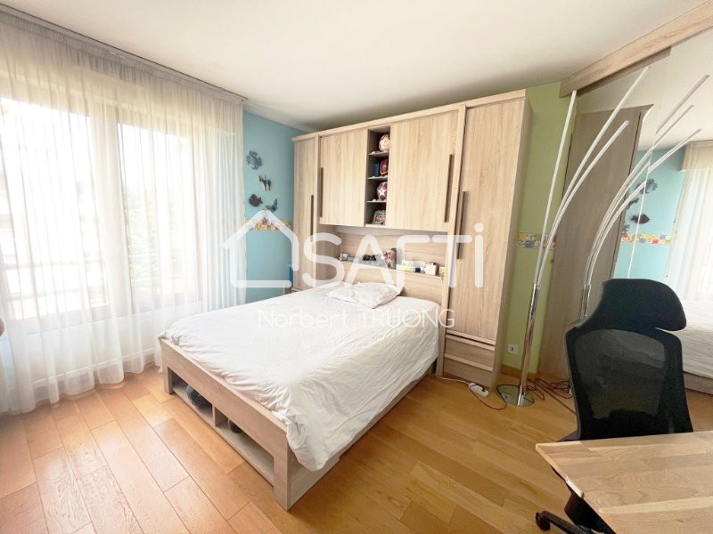 Maison a louer issy-les-moulineaux - 4 pièce(s) - 100 m2 - Surfyn